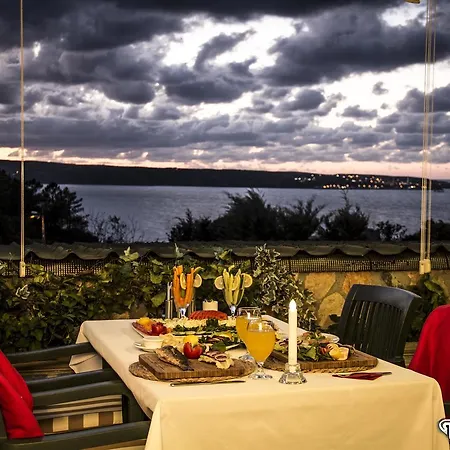 تاسليهان فندق Anadolufeneri