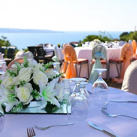 تاسليهان فندق Anadolufeneri