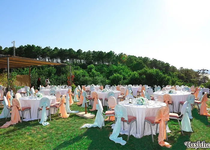 Taslihan Hotel Anadolufeneri