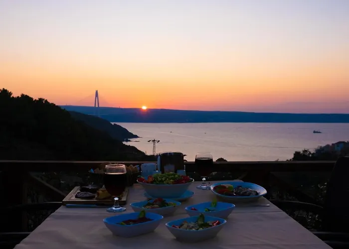 Taslihan Hotel Anadolufeneri